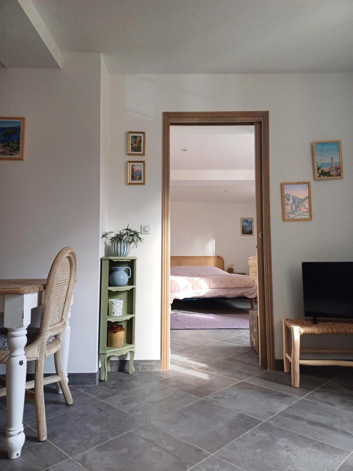 Apartment A Cote Du Pont Vieux - By The Old Bridge *