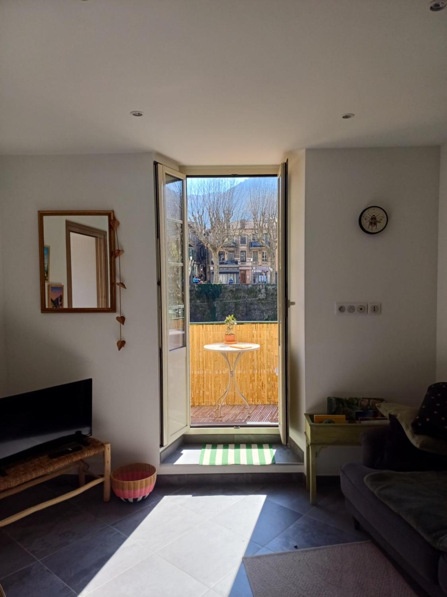 Apartment A Cote Du Pont Vieux - By The Old Bridge Sospel